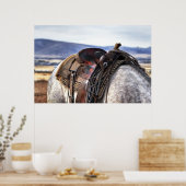 Western zadels op grijs paard poster (Keuken)