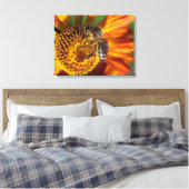 Westerne foto van honingbijen canvas afdruk (Insitu (Slaapkamer))