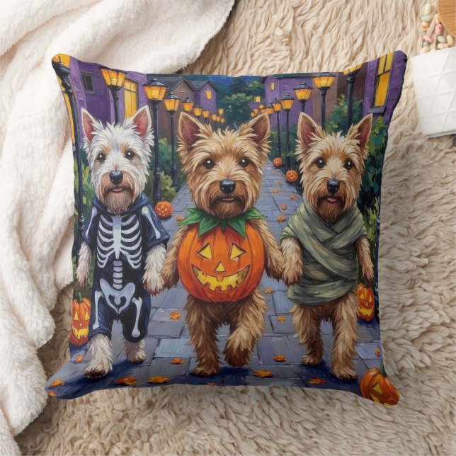 Wheaten Terrier Dogs In Halloween Cotumes Kussen (Deken)