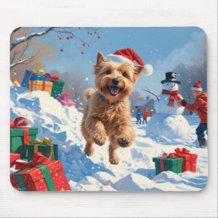Wheaten Terrier Rent in de Sneeuw met Kerstmuts Muismat