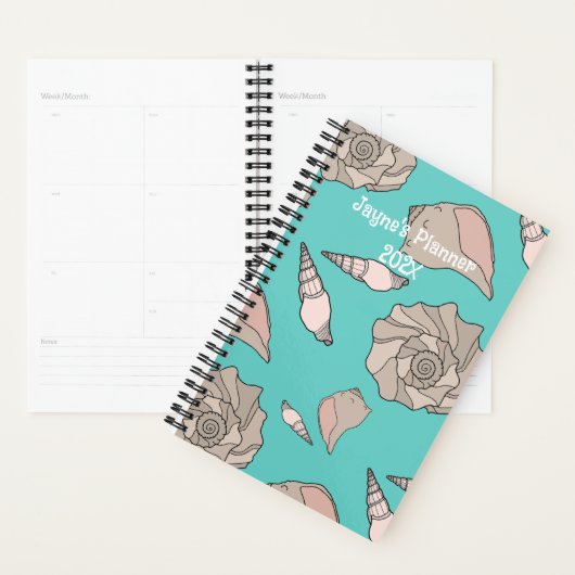 Whelk Shells Illustrated Yearly Custom Planner (Devant avec enveloppe)
