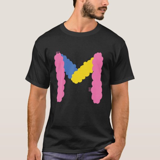 Whimsical Alphabet Letter-M Typography Character-M T-shirt (Voorkant)