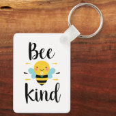 Whimsical and Kind Bee Illustration Sleutelhanger (Achterkant)