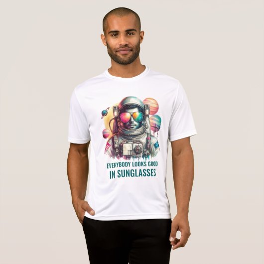 Whimsical Astronaut in Sunglasses – Space T-shirt (Voorkant volledig)