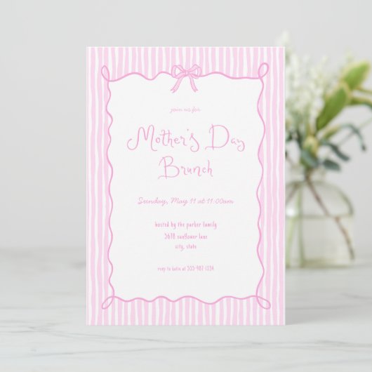 Whimsical Bow Pink Mère's Day Invitation Brunch (Debout devant)