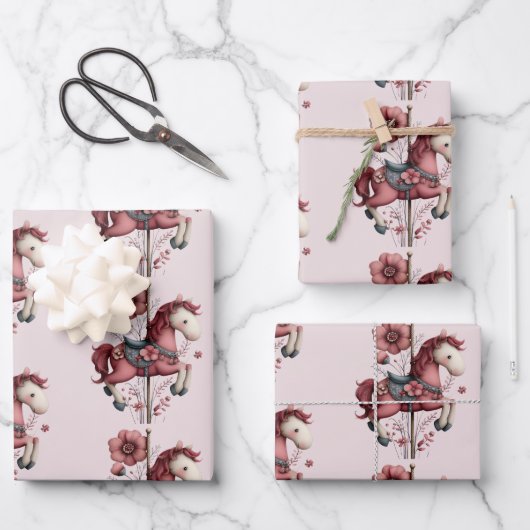 Whimsical Carousel Horse Image Pattern Inpakpapier Vel (Voorkant)
