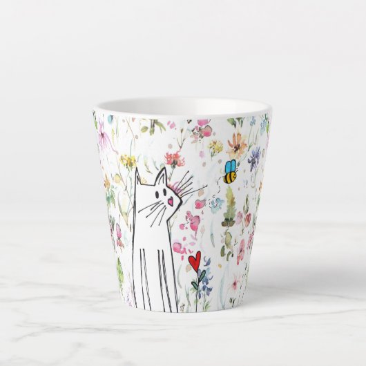 Whimsical Cat and Bee Latte Mok (Voorkant)