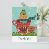 Whimsical Cat Sitting a Teacup Kerstmis Bedankkaart (Staand voorkant)