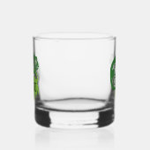 Whimsical Chameleon die op het Hops Monogram klimt Whisky Glas (Links)