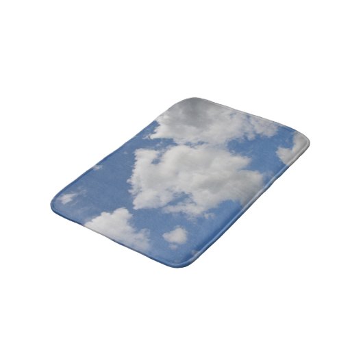 Whimsical Cloud Bath Mat (Gekanteld)