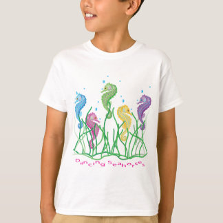 Whimsical Dansend Seapaarden Design T-shirt