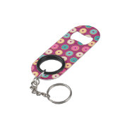 Whimsical Doughnut Pattern op Paars Mini Flessenopener (Achterkant Gekanteld)