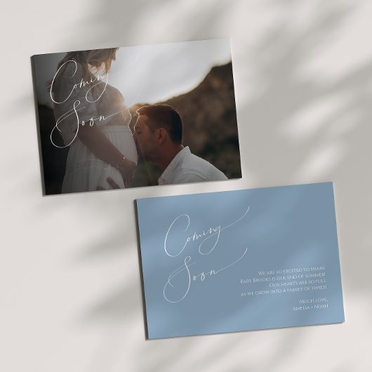 Whimsical Dusty Blue Zwangerschap Aankondiging