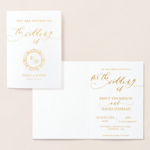 Whimsical Elegant Script Monogram Weddenschap Folie Kaarten