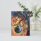 Whimsical Elf with Bird under a Tree Christmas  Briefkaart (Staand voorkant)