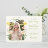 Whimsical Floral Frame Graduation Invitation (Debout devant)