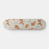 Whimsical Fox Pattern Skateboard (Horizontaal)