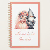 Whimsical Garden Gnome Rustieke Trouwafspraak Planner (Voorkant)