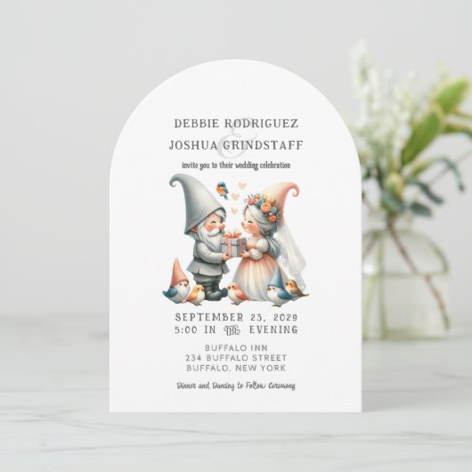 Whimsical Gnomes Fun Wedding Invitation  (Debout devant)