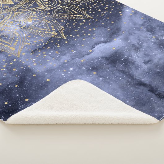 whimsical gold mandala confetti design sherpa deken (3/4)