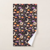 Whimsical Halloween Night Sky Pattern Bad Handdoek (Handdoek)
