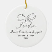 Whimsical Hand getrokken boog eerste kerst verloof Keramisch Ornament (Voorkant)