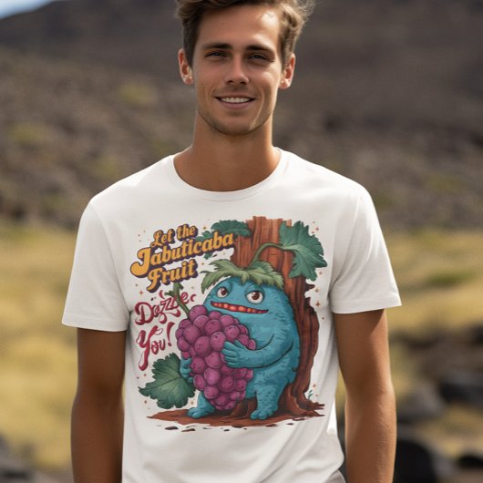 Whimsical karakter met Jabuticaba druiven T-shirt