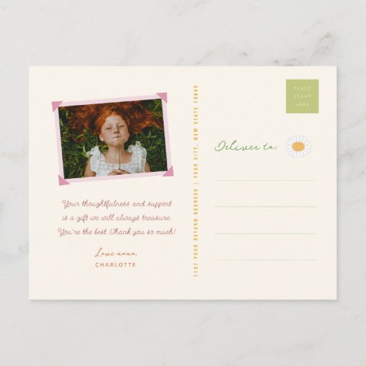 Whimsical Kleurrijke Lentebloemen Pop Birthda Aankondigingskaart (Achterkant)