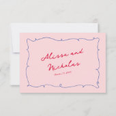 Whimsical Kleurrijke Wavy Border & Script bruiloft RSVP Kaartje (Achterkant)