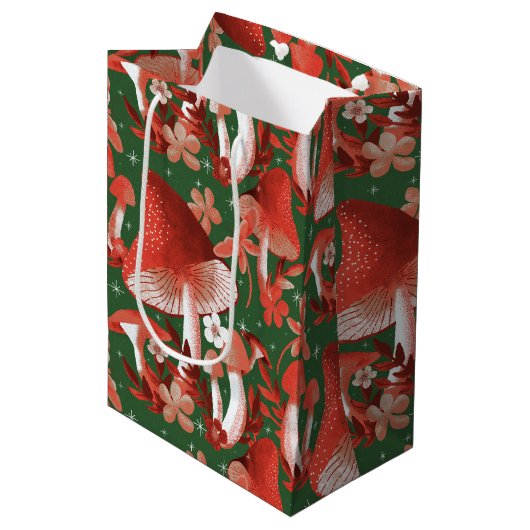 Whimsical Mushroom Magic rood en groen Medium Cadeauzakje (Voorkant Gekanteld)