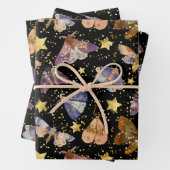 Whimsical Night Moth Butterflies Faux Gold Stars Inpakpapier Vel (In situ)