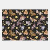 Whimsical Night Moth Butterflies Faux Gold Stars Inpakpapier Vel (Voorkant)