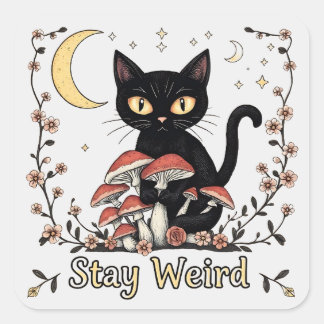 Whimsical noir kat omlijst door rode paddenstoelen vierkante sticker