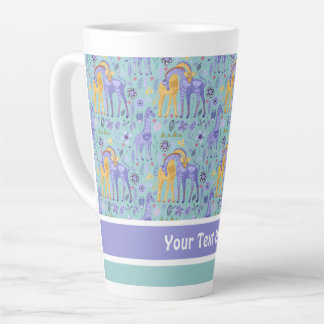 Whimsical Paarse Blauwgroen gele Giraffes Patroon Latte Mok