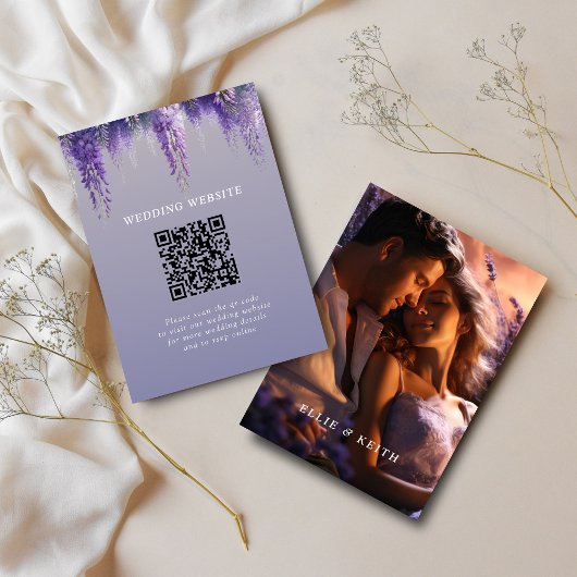 Whimsical Paarse Bloemen QR code Foto bruiloft Informatiekaartje