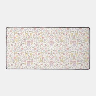 Whimsical Pastel Garden: een patroon van bloemen Bureaumat