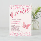 Whimsical Pink Butterfly Invitation de fête d'anni (Debout devant)
