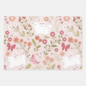 Whimsical Pink Rabbit and Floral Meadow Inpakpapier Vel (Voorkant)