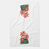 Whimsical Red Flowers Theedoek (Verticaal)