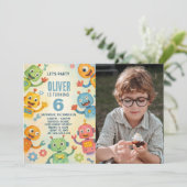 Whimsical Robot Invitation d'anniversaire pour les (Debout devant)