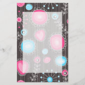 Whimsical roze en blauwe harten en bloemen briefpapier (Voorkant)