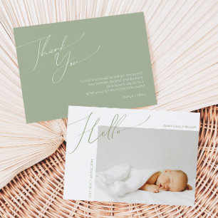 Whimsical Sage Green Bedankt Baby Aankondiging