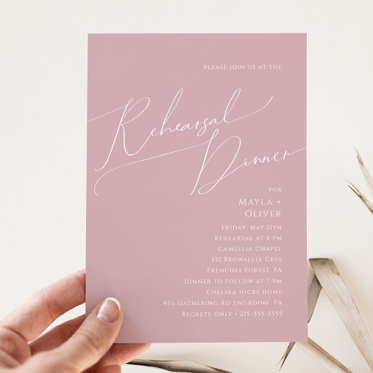 Whimsical Script | Dusty Roos Rehearsal Dinner Kaart