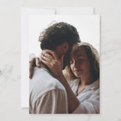Whimsical Script Gewoon Liefde Foto Bruiloft Kaart (Achterkant)
