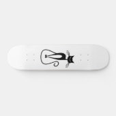 Whimsical Skinny Black Cat Skateboard (Horizontaal)
