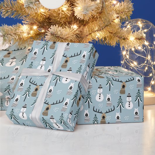 Whimsical Snowmen Reindeer en Trees Cadeaupapier (Feestdagen)