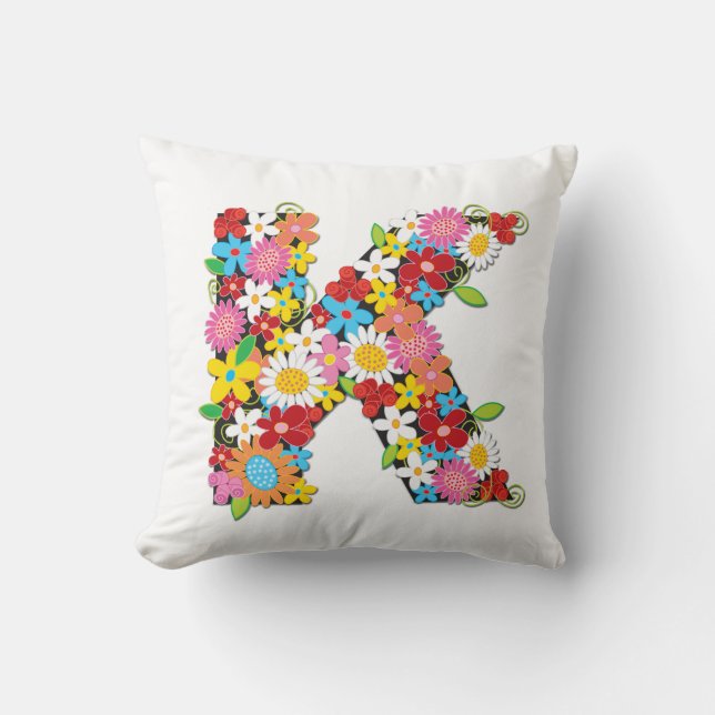 Whimsical Spring Flowers Garden Monogram Pillow Kussen (Voorkant)