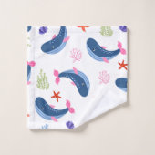 Whimsical Whales and Coral Seamless Pattern (Gant de toilette)