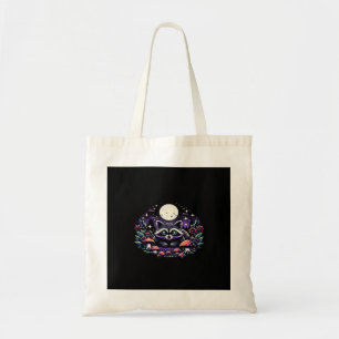 Whimsical Whimsigoth Wasbeer onder maanlicht Vinta Tote Bag