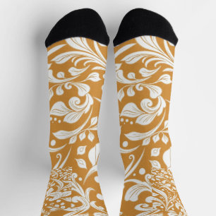 Whimsical White Bohemian Swirl Pattern op Oker Sokken